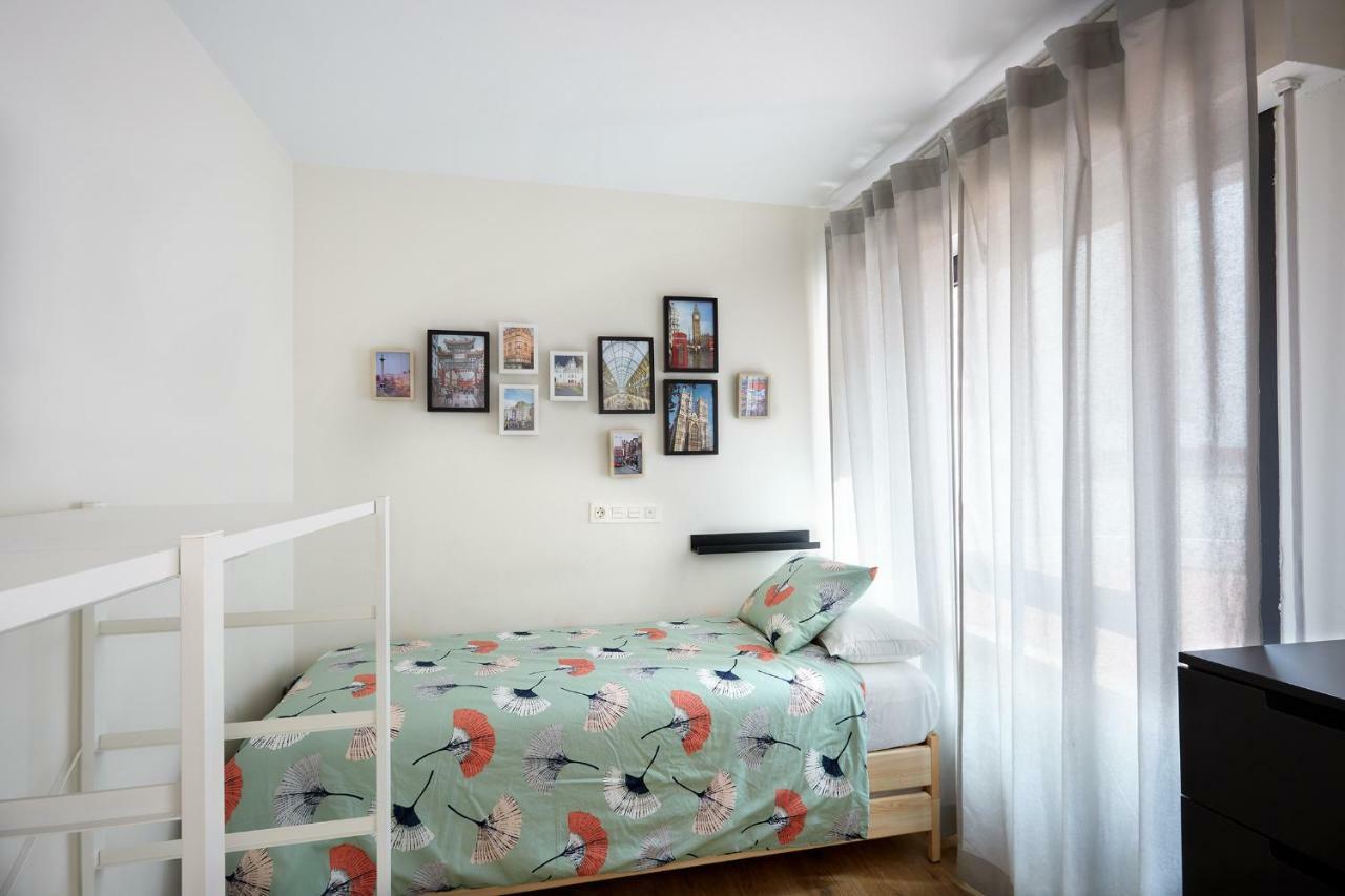 Life Magenta Hotel Хихон Екстериор снимка