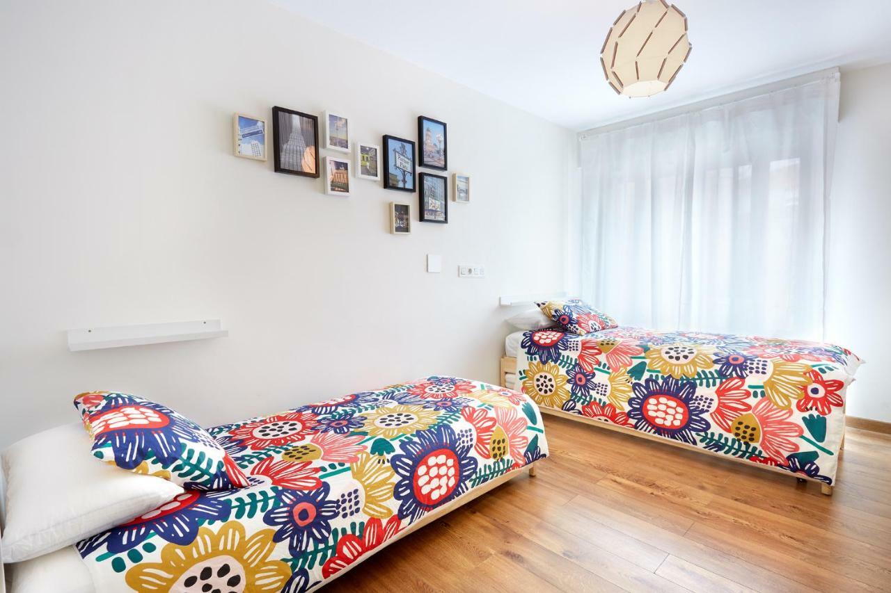 Life Magenta Hotel Хихон Екстериор снимка