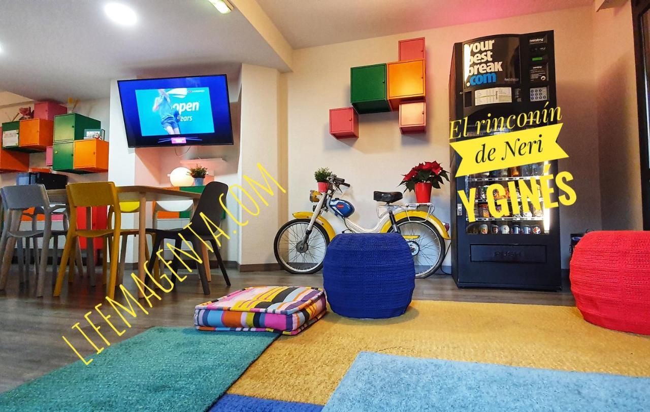 Life Magenta Hotel Хихон Екстериор снимка
